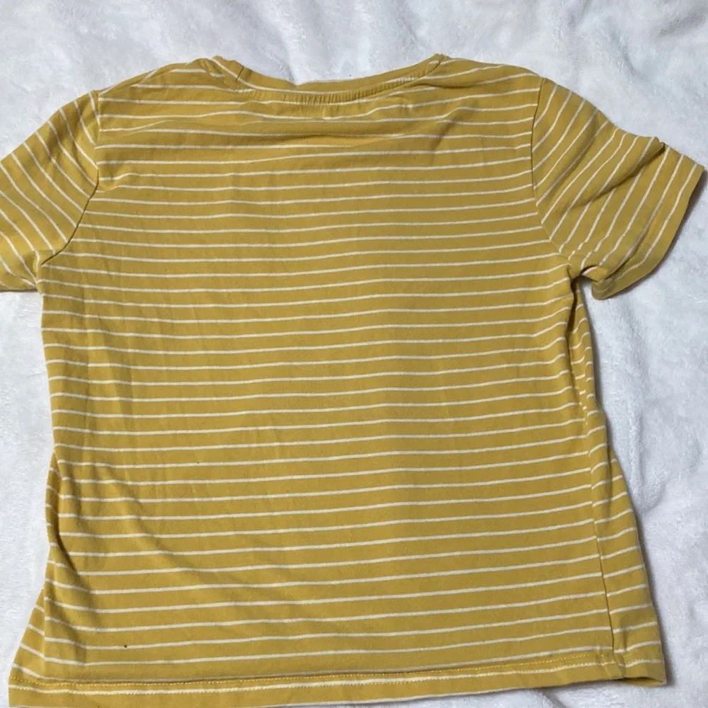 SHEIN pinapple yellow shirt,size 12 - Picture 2 of 2
